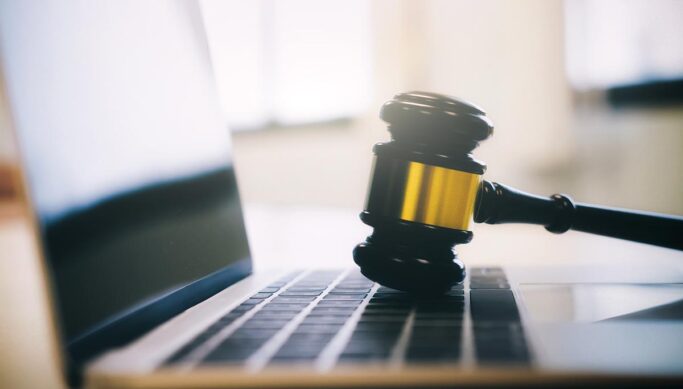 Legal Issues With Artificial Intelligence (AI) Legal Issues With Artificial Intelligence (AI)